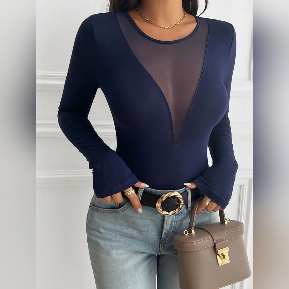 Devine Round Neck Long Sleeve T-Shirt